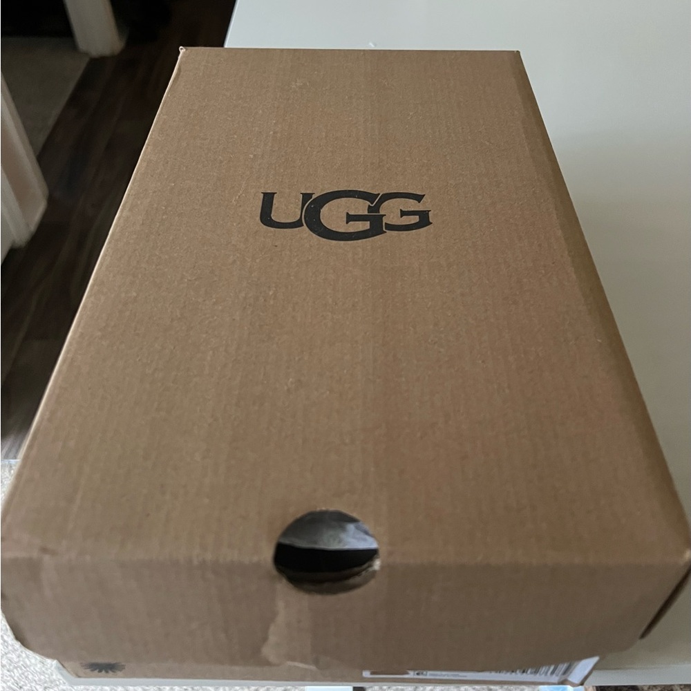 UGG Tazzman - Picture 8 of 8
